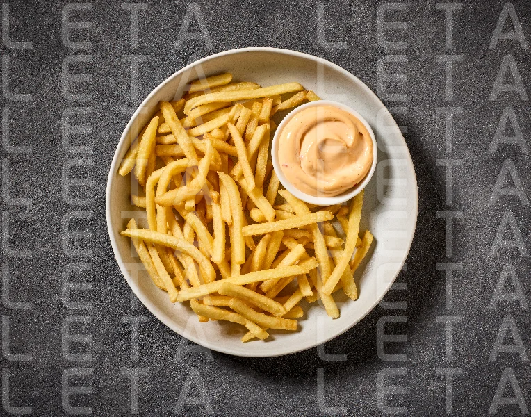 plate of french fries