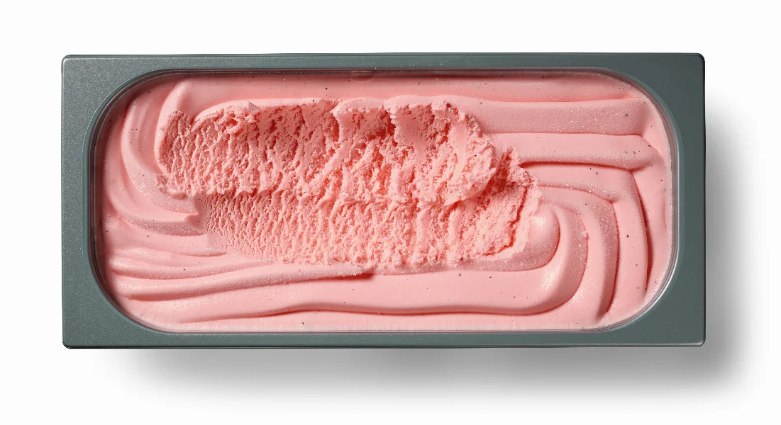 fresh pink strawberry ice cream