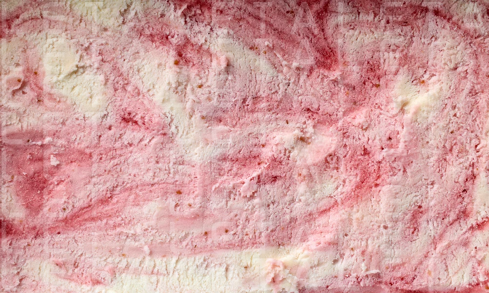 strawberry and vanilla ice cream texture