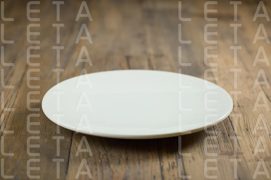 empty white plate