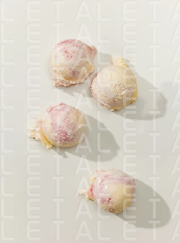 mascarpone and cranberry ice cream balls