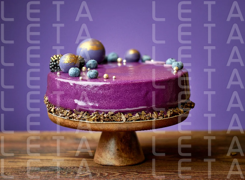 beautiful violet cake