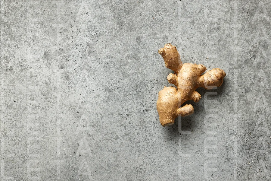 fresh raw ginger