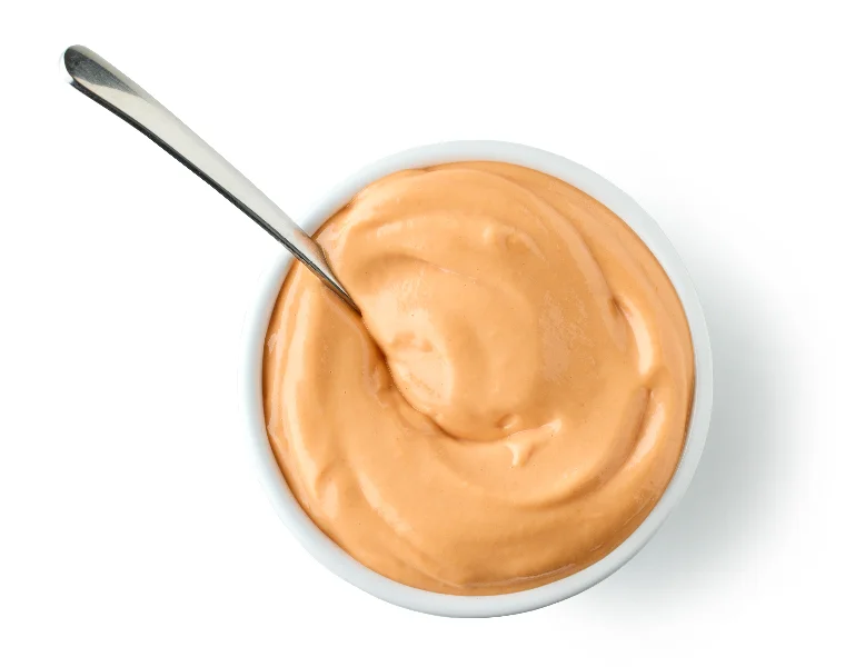 bowl of ketchup and mayonnaise sauce